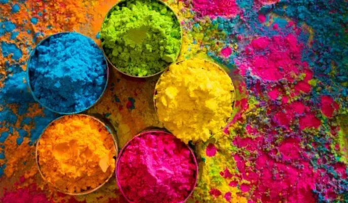 Celebrate Holi with Organic Colors: Embracing Tradition, Sustainability, and Vibrancy