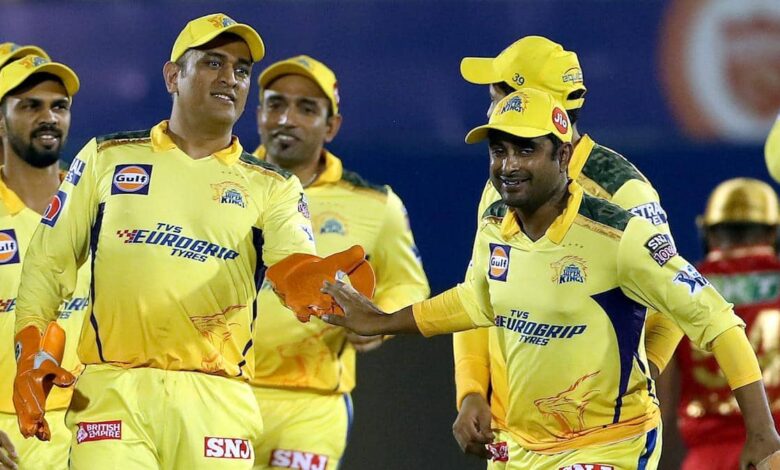 Former India Cricketer Endorses MS Dhoni's Decision to Step Down as CSK Captain