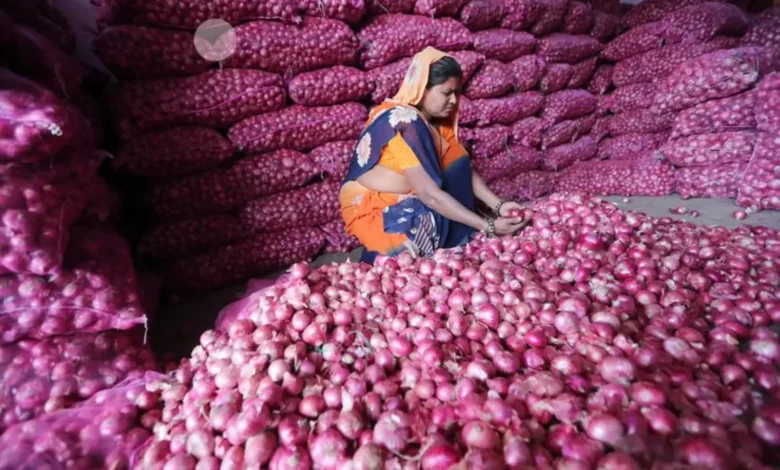 Indian Government Permits Onion Export to Six Countries Amid Supply Concerns