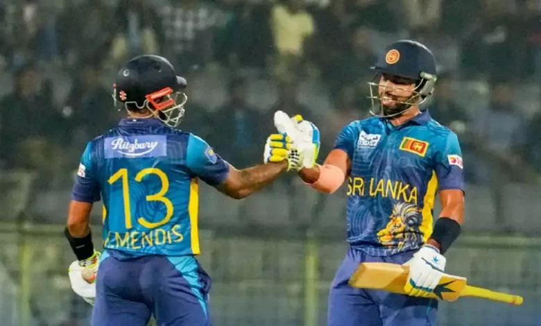 Sri Lanka survive late scare to beat Bangladesh in 1st T20I