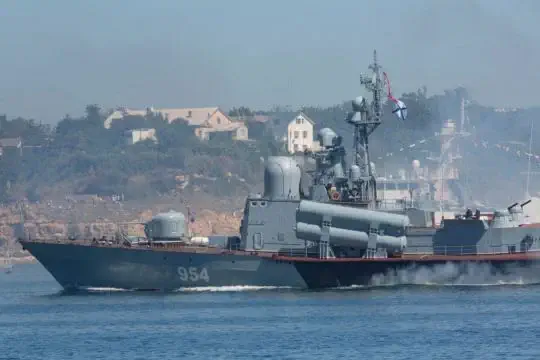 Ukrainian drones reportedly sink Russian ship