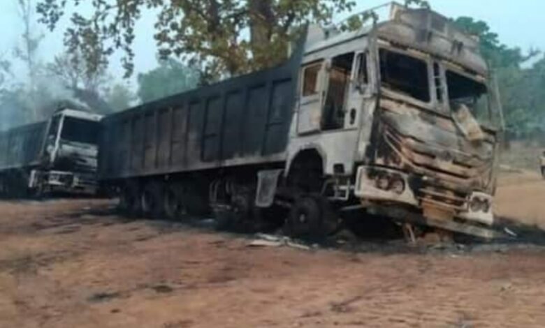 Naxalites Set Ablaze Trucks Transporting Iron Ore in Chhattisgarh's Narayanpur District