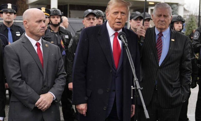 Donald Trump Offers Condolences and Joins Prayer for Slain NYPD Detective Jonathan Diller