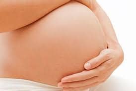 Per a recent study, childbearing accelerates aging. Medical professionals comment