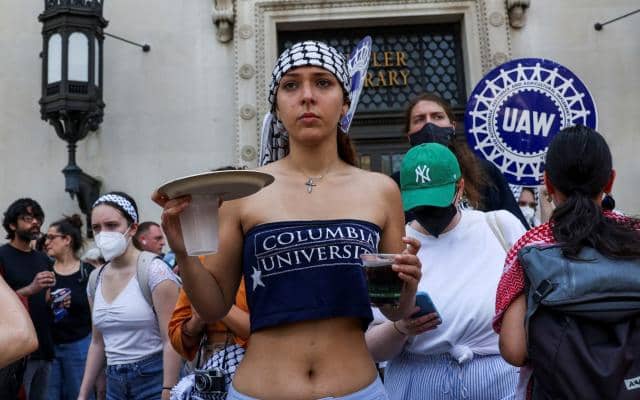 Columbia Law students call for exam cancellations Amid campus unrest (1)