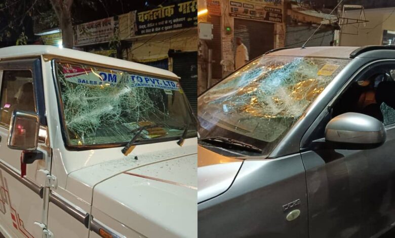 Congress Office in Amethi Attacked, Vehicles Vandalized (1)