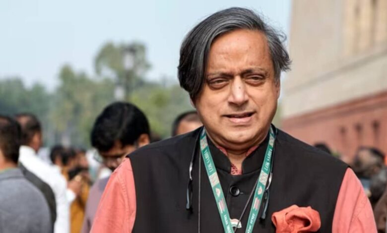 Shashi tharoor addresses Aide's alleged gold smuggling incident