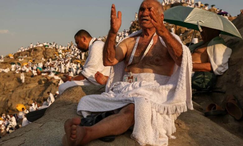 Pilgrims Laud Saudi Efforts as Hajj Reaches Final Stages in Muzdalifah