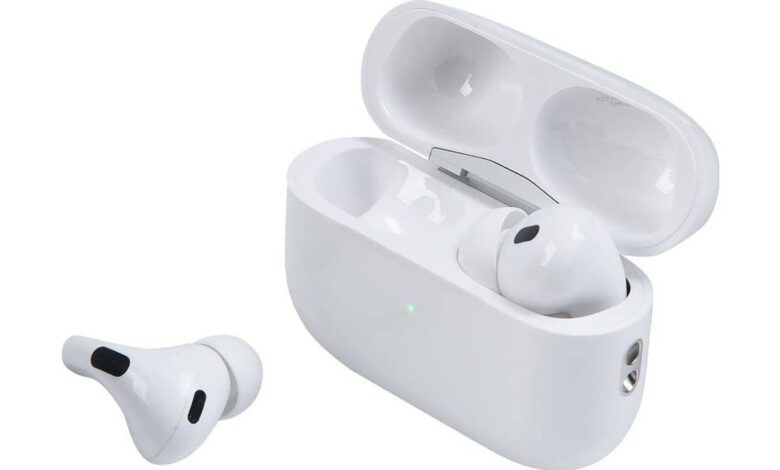 Apple's Next-Gen AirPods to Feature Cutting-Edge Camera Tech