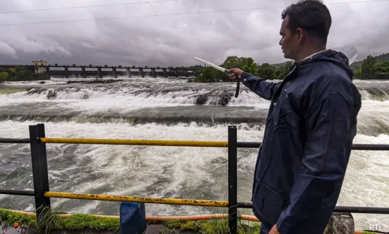 Heavy rains wreak havoc in Maharashtra, claim 3 lives