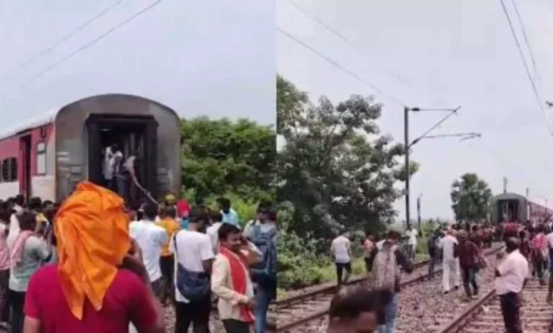 Train Split in Bihar Due to Coupling Failure, No Injuries