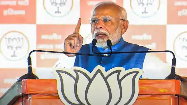 Pm Modi takes swipe at Cong over 'himachal Vada' in haryana