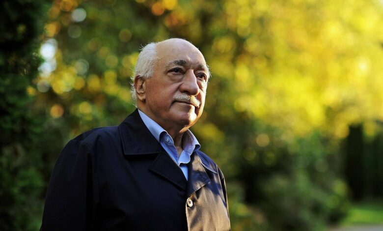 Fethullah Gulen, Turkish leader accused of coup, passes away