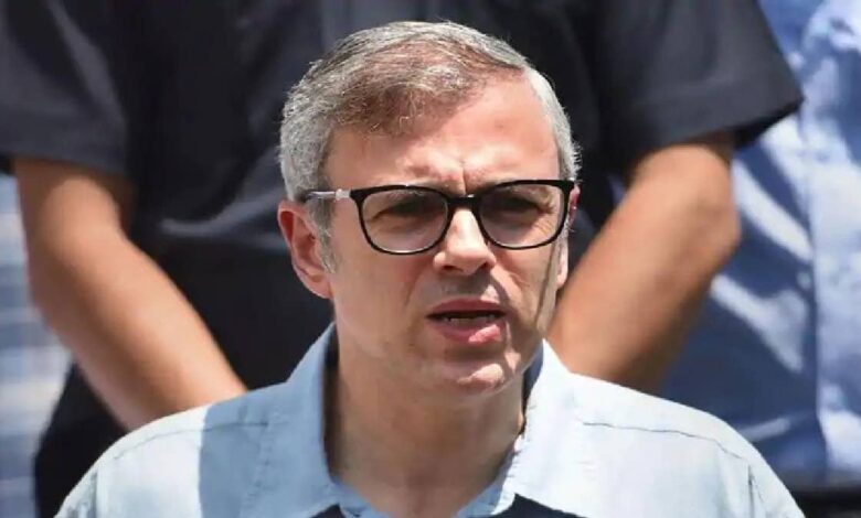 Omar Abdullah leads in early J&K poll counts