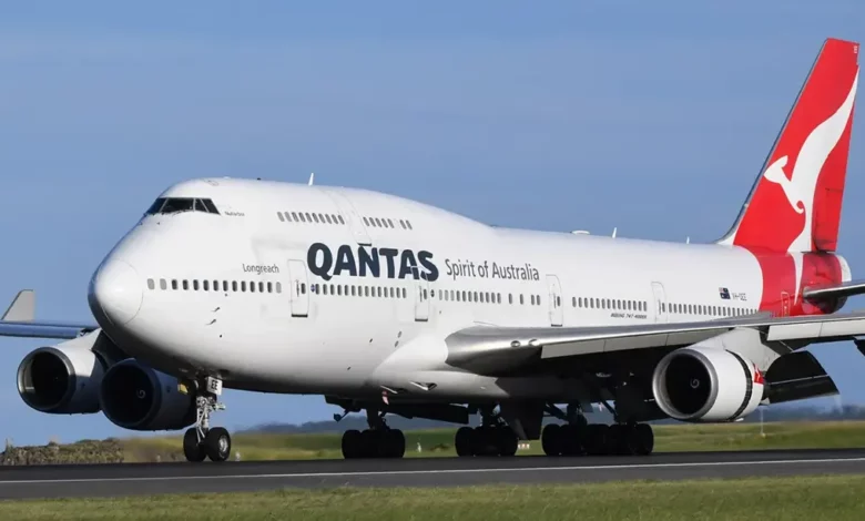 Qantas Pilots Reject Wage Proposal Amid Engineer Strike