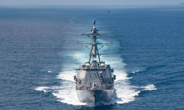 U.S. and Canadian warships navigate Taiwan strait amid tensions