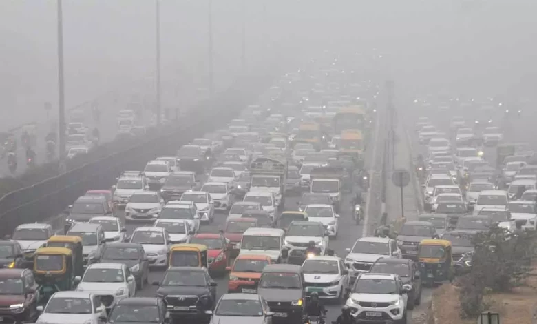 Delhi takes emergency measures as air pollution reaches alarming levels