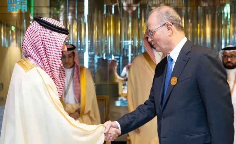 Israeli Conflicts on Agenda at Saudi Arabia Summit