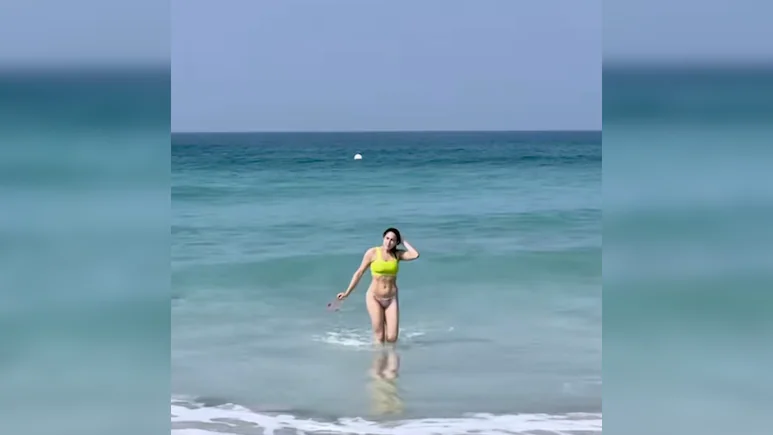 Sara Ali Khan's seaside escape: Embrace the benefits of seawater