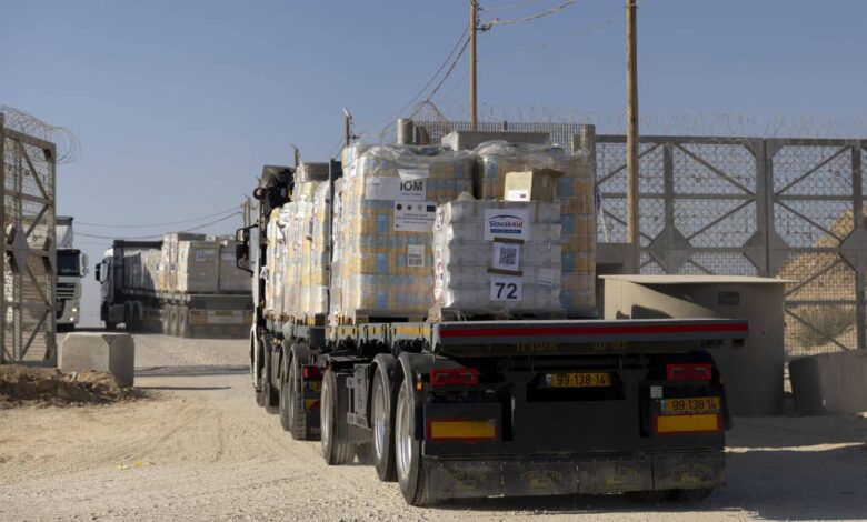 UN aid convoy looted in Gaza amid ongoing humanitarian crisis