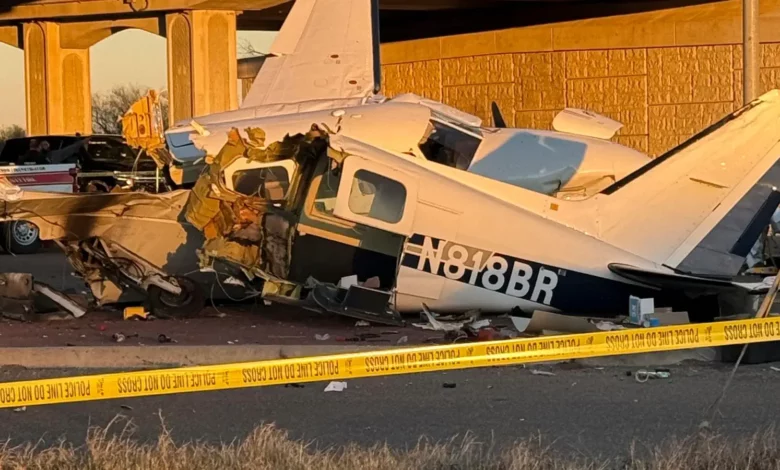 Plane crashes on Texas highway, splits in half; 4 injured