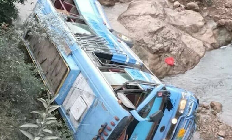 Bus tragedy in Iran: 10 killed in Ravine plunge