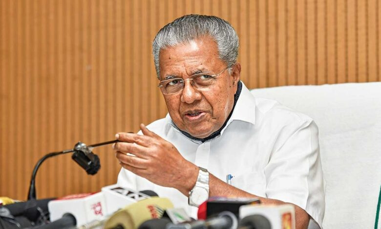 Vijayan condemns Maharashtra minister's 'mini Pakistan' comment