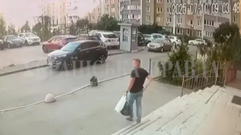 Ukraine claims Russia's agents killed after officer's death